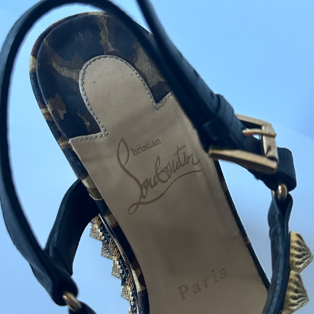 Leopard Print Wedge Sandals with Gold Embellishment - Black & Gold - Picture 12 of 12